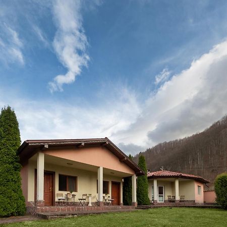 Вили Тихия Кът Ribarica Exterior photo